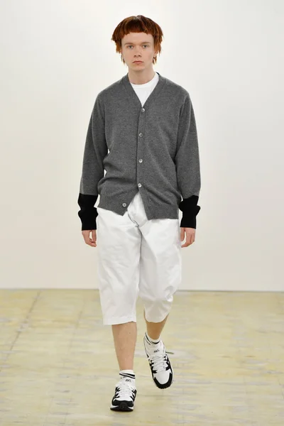Look 34
